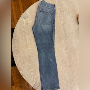 Good American Straight Leg Jeans